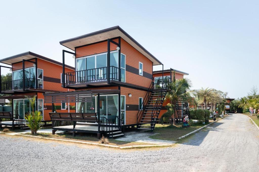 Oyo 755 Rattana Resort Koh Lanta Bagian luar foto
