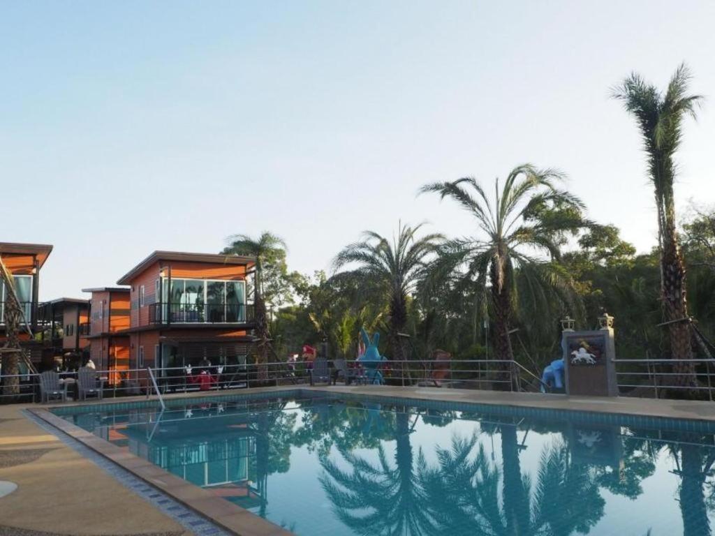 Oyo 755 Rattana Resort Koh Lanta Bagian luar foto