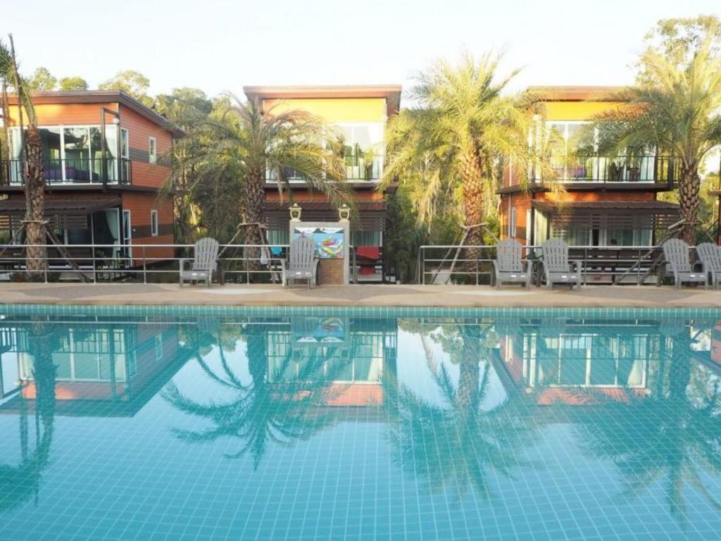 Oyo 755 Rattana Resort Koh Lanta Bagian luar foto