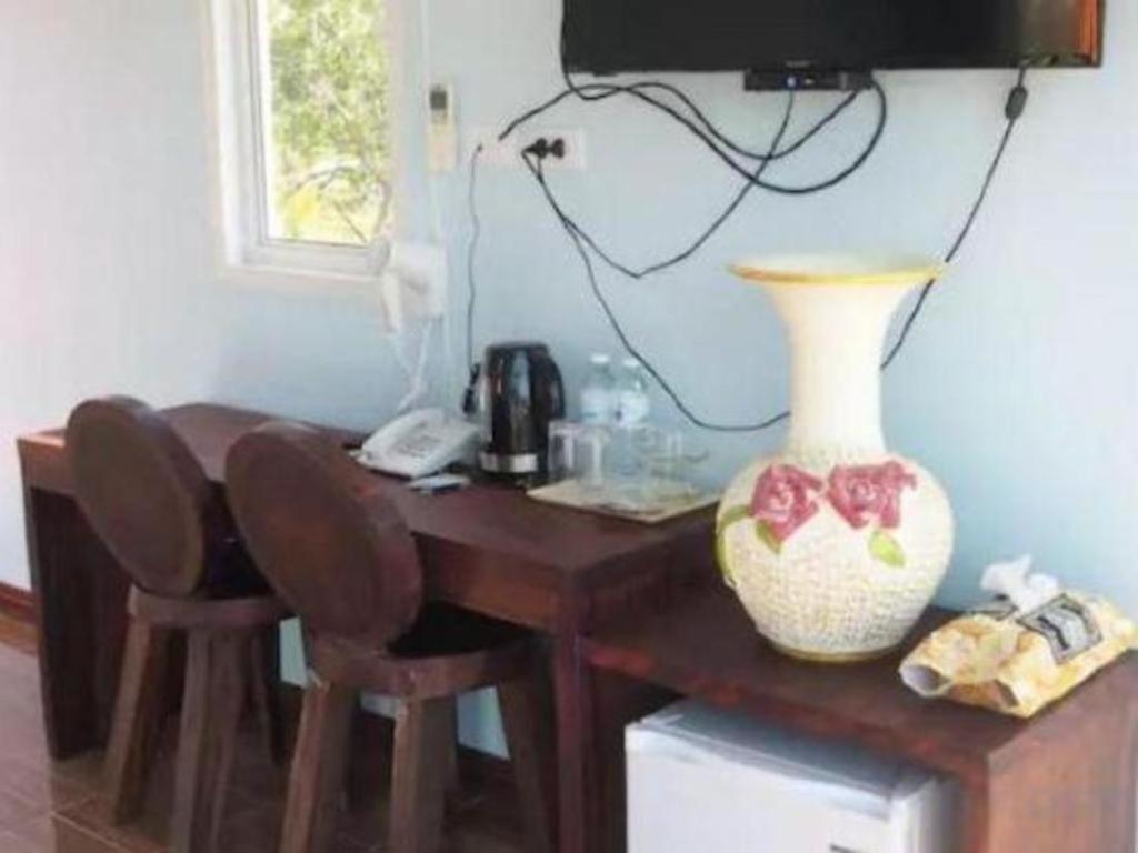 Oyo 755 Rattana Resort Koh Lanta Bagian luar foto